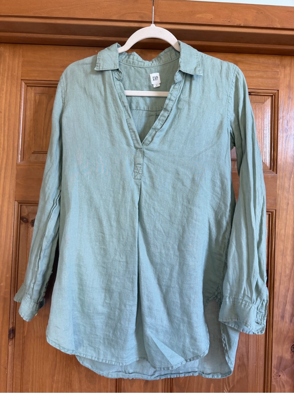 GAP Women's Sage Green V-Neck Tunic Blouse